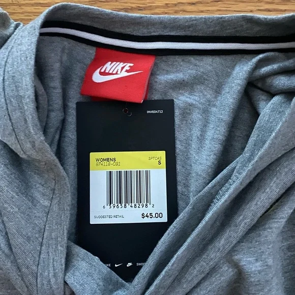 Nike long sleeve NWT - Picture 3 of 4